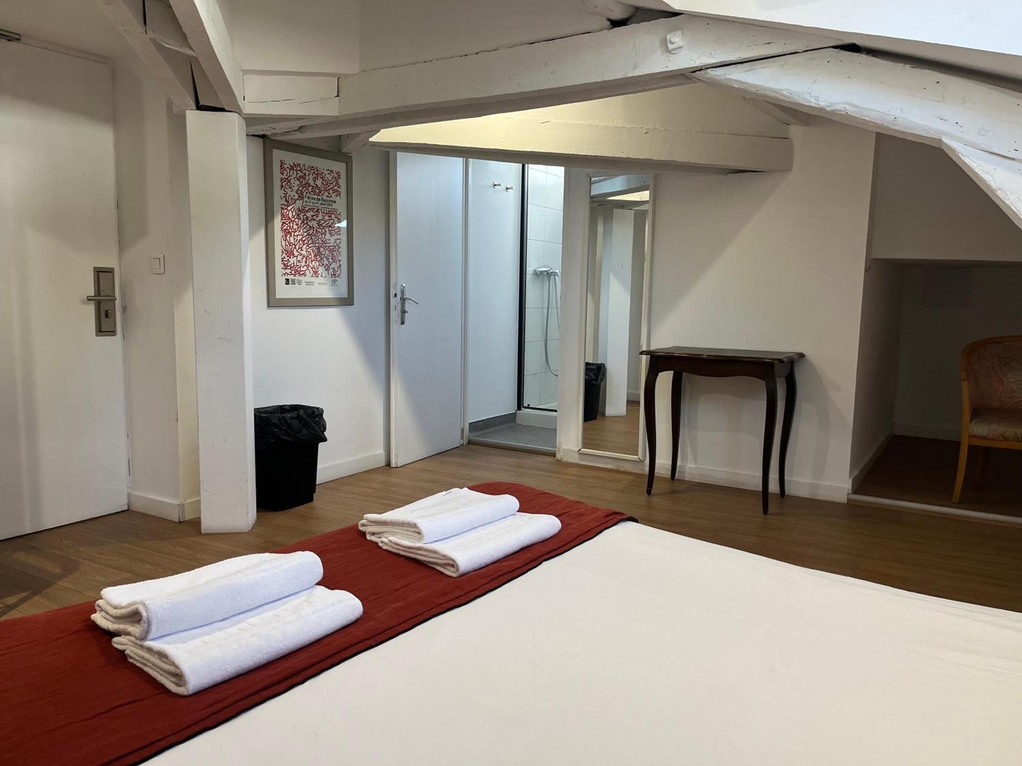 Hostel20 Bayonne Kültér fotó